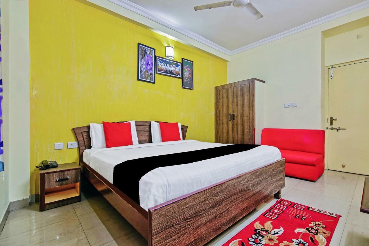 Capital O 41962 Hotel Mandakini Continental Lucknow Esterno foto