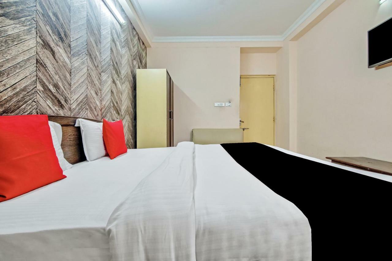 Capital O 41962 Hotel Mandakini Continental Lucknow Esterno foto