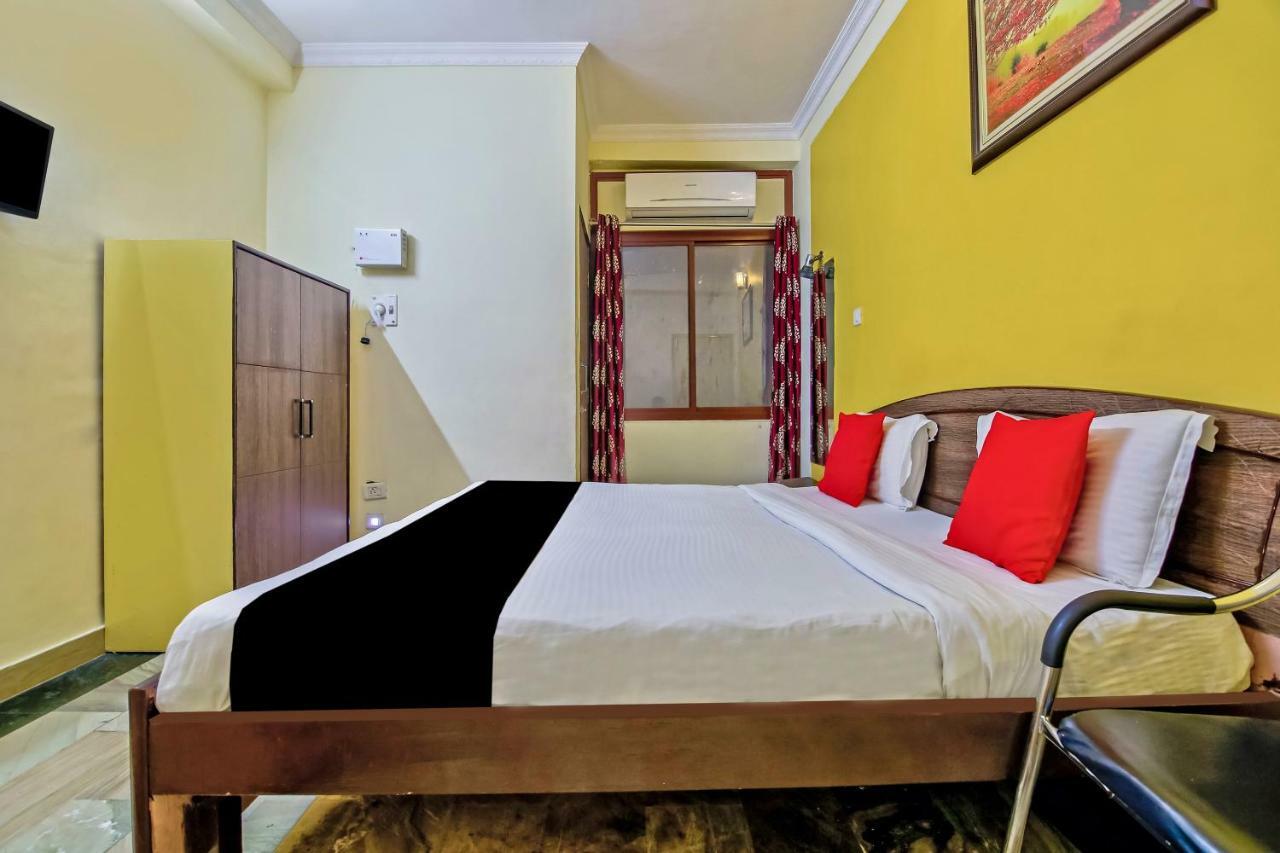 Capital O 41962 Hotel Mandakini Continental Lucknow Esterno foto