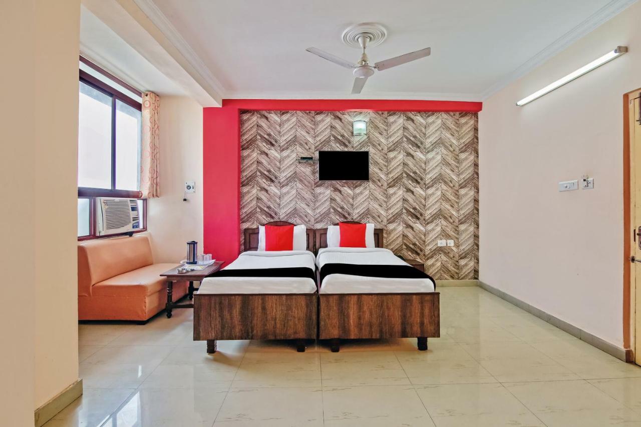 Capital O 41962 Hotel Mandakini Continental Lucknow Esterno foto